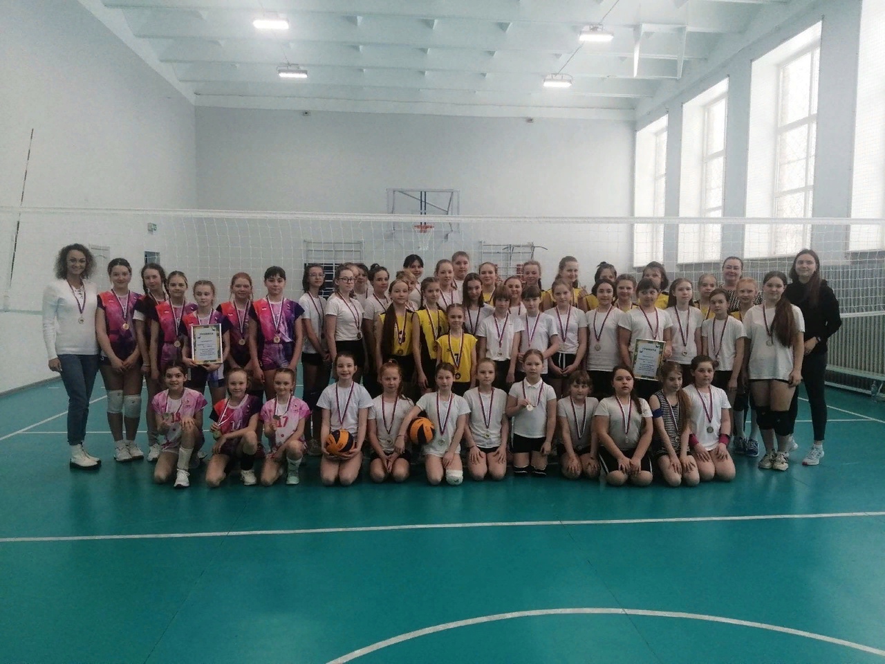 25-26 марта в г. Березники прошёл Открытый турнир по волейболу  среди девушек 2009-2010 г.р.